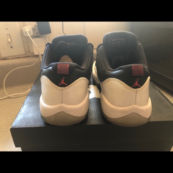 Jordan retro low top 11’s (Cow) - Picture 6 of 7